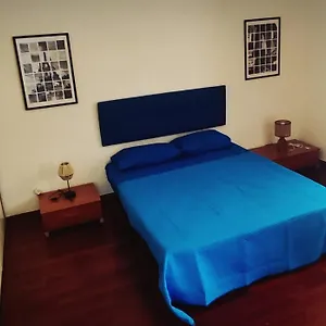 Chimney House Apartament Bari